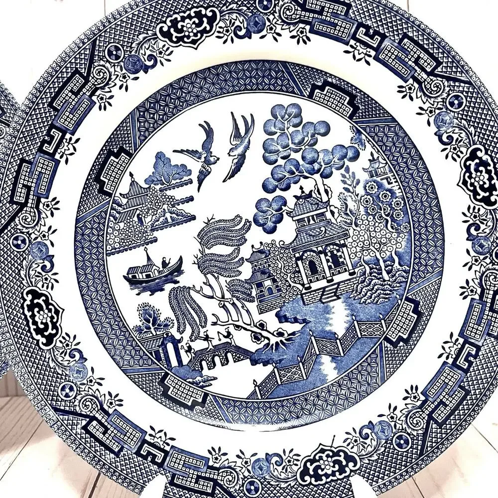 VTG Set of 3 Staffordshire England Churchill Blue Willow 10 1/4 in Dinner Plates